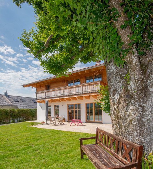 Individuelle Wohnhäuser aus Holz